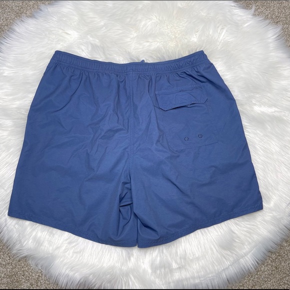 Vineyard Vines Fine Line Stripe Chappy Trunks - Picture 2 of 6